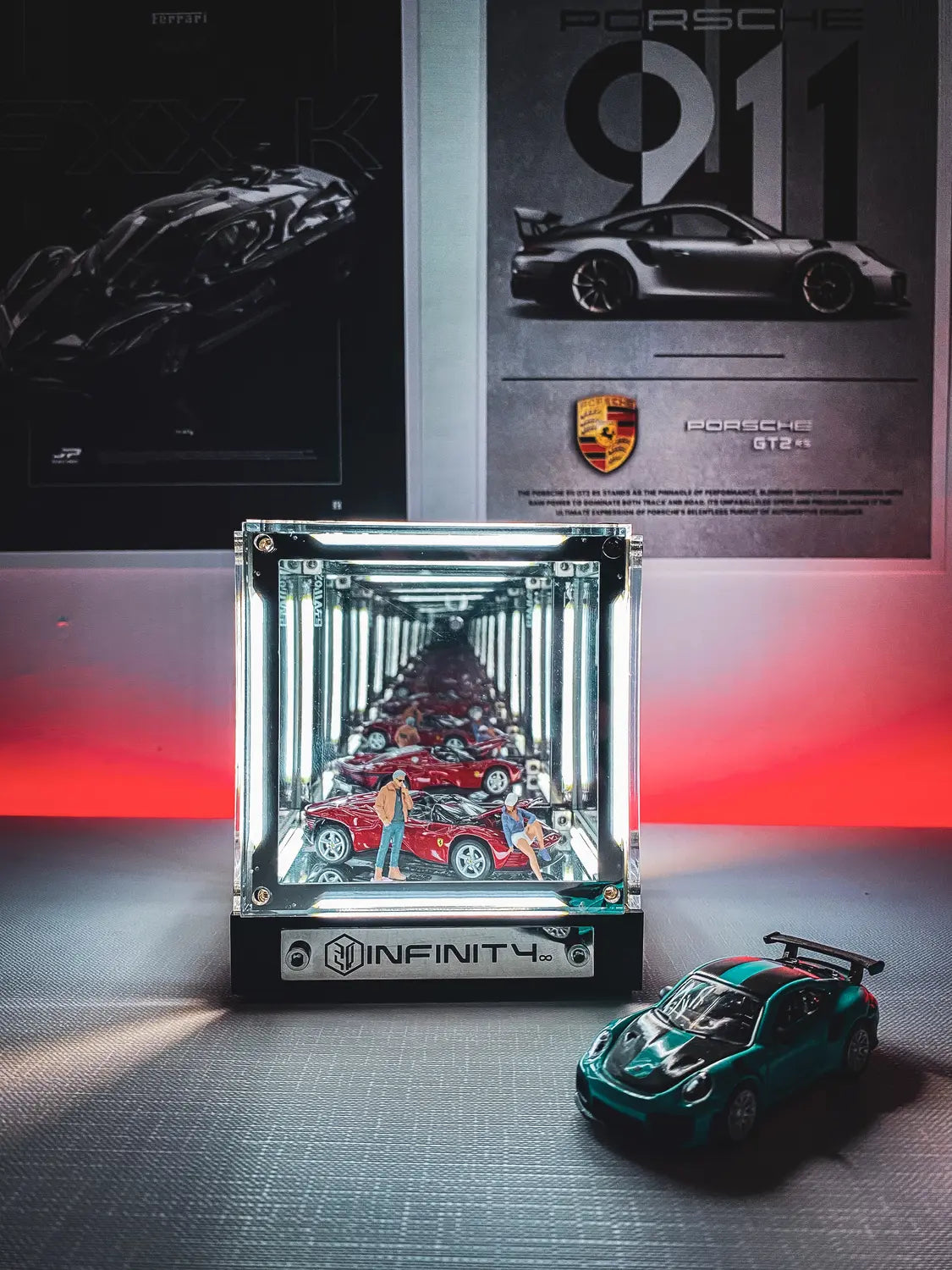 Infinity Mirror Display 1:64